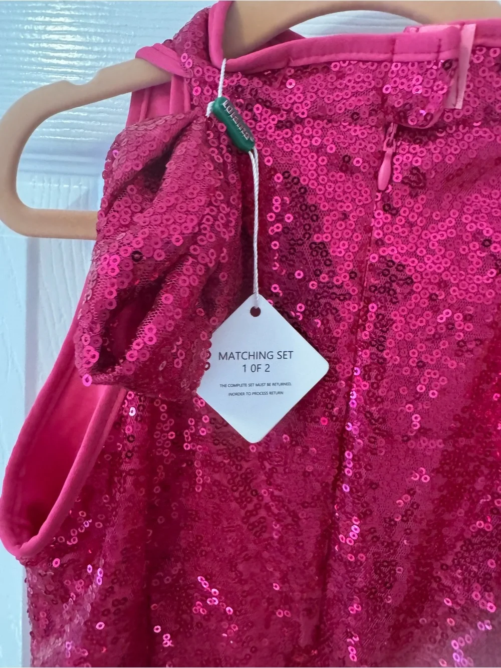 Lolanta Girls Hot Pink Sequin Dance Costume Set – Size 140 (8-9years)  – NWT